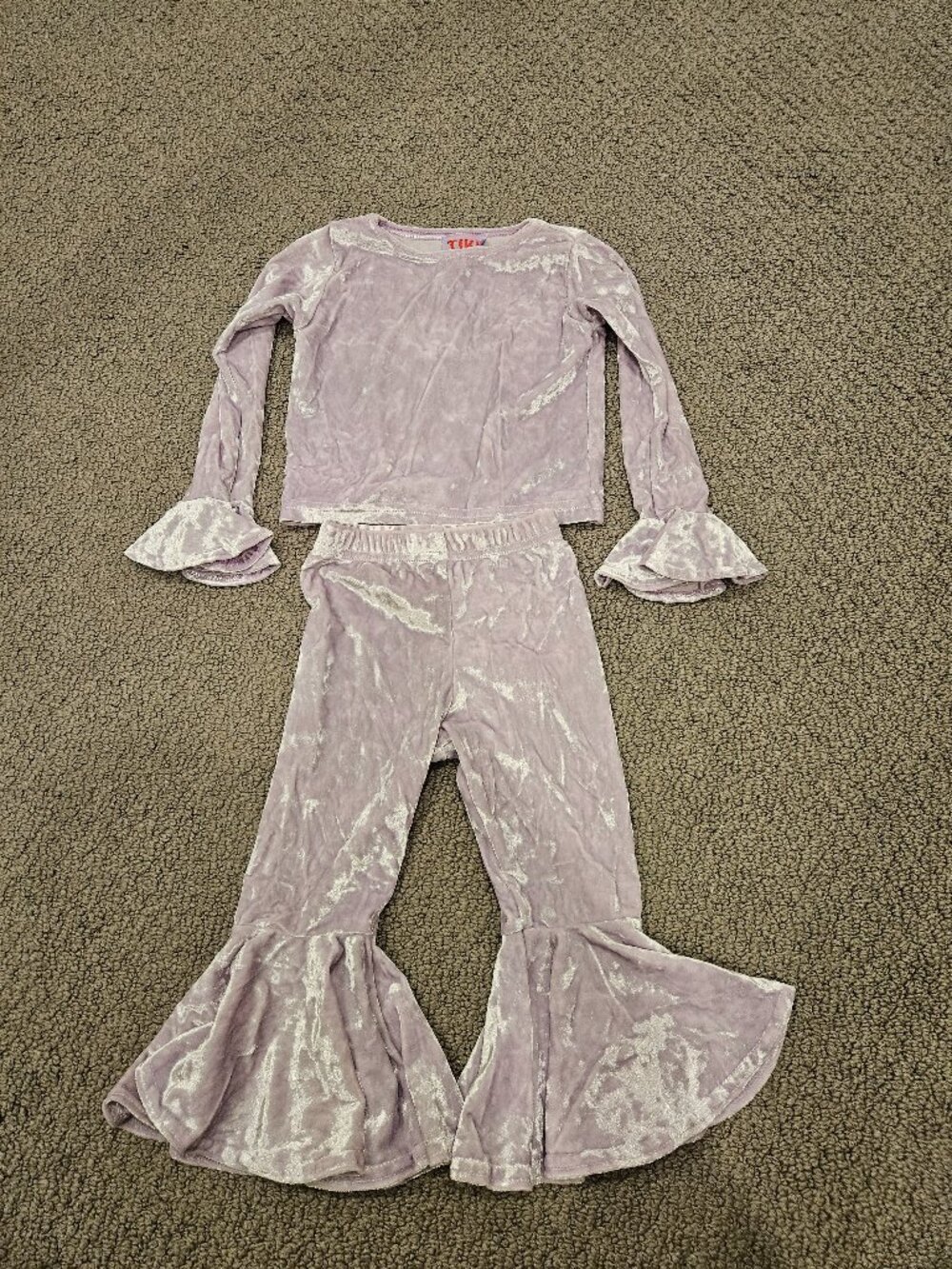 💜 Tiki Purple Velour Bell‑Bottom Set – Size 18 Months, 2‑Piece Top & Pants